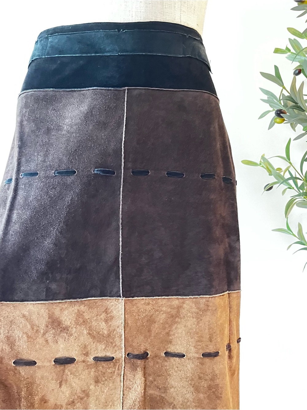 Vintage Y2K  Illia Anthropologie Genuine Leather Patchwork Suede midi Skirt - Picture 5 of 8